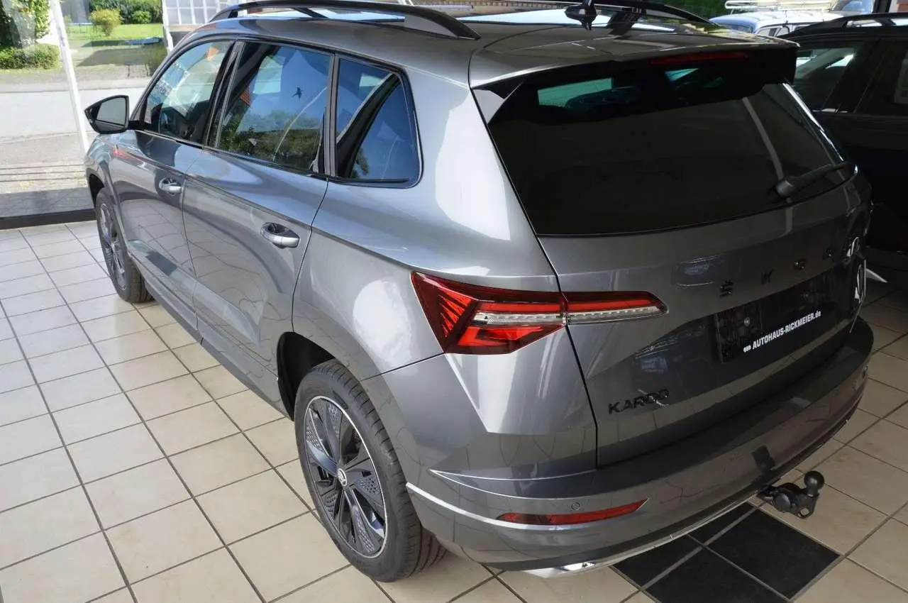 Photo 1 : Skoda Karoq 2023 Petrol