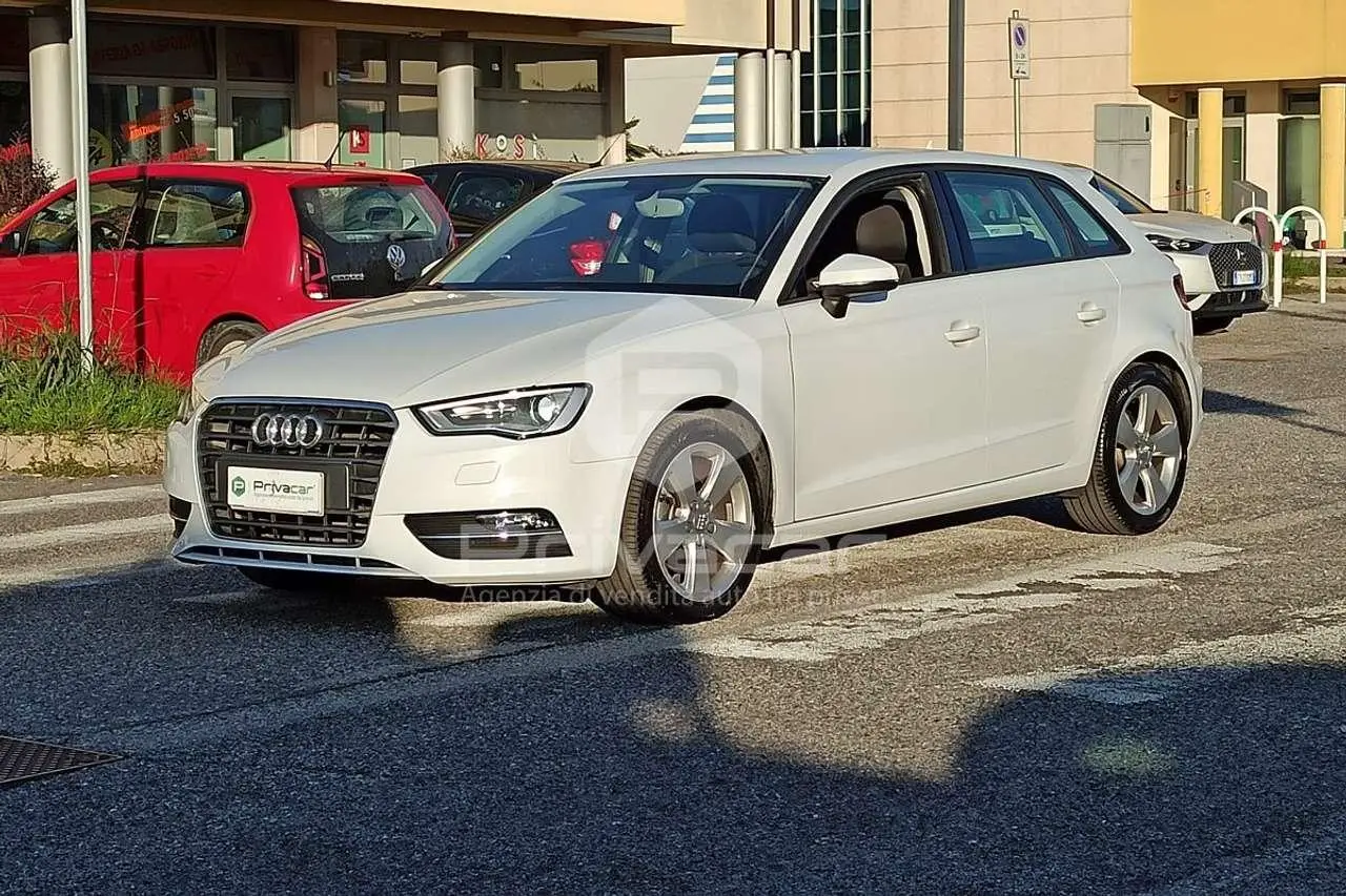 Photo 1 : Audi A3 2015 Diesel