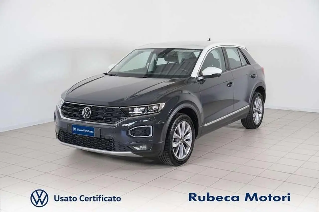 Photo 1 : Volkswagen T-roc 2021 Petrol