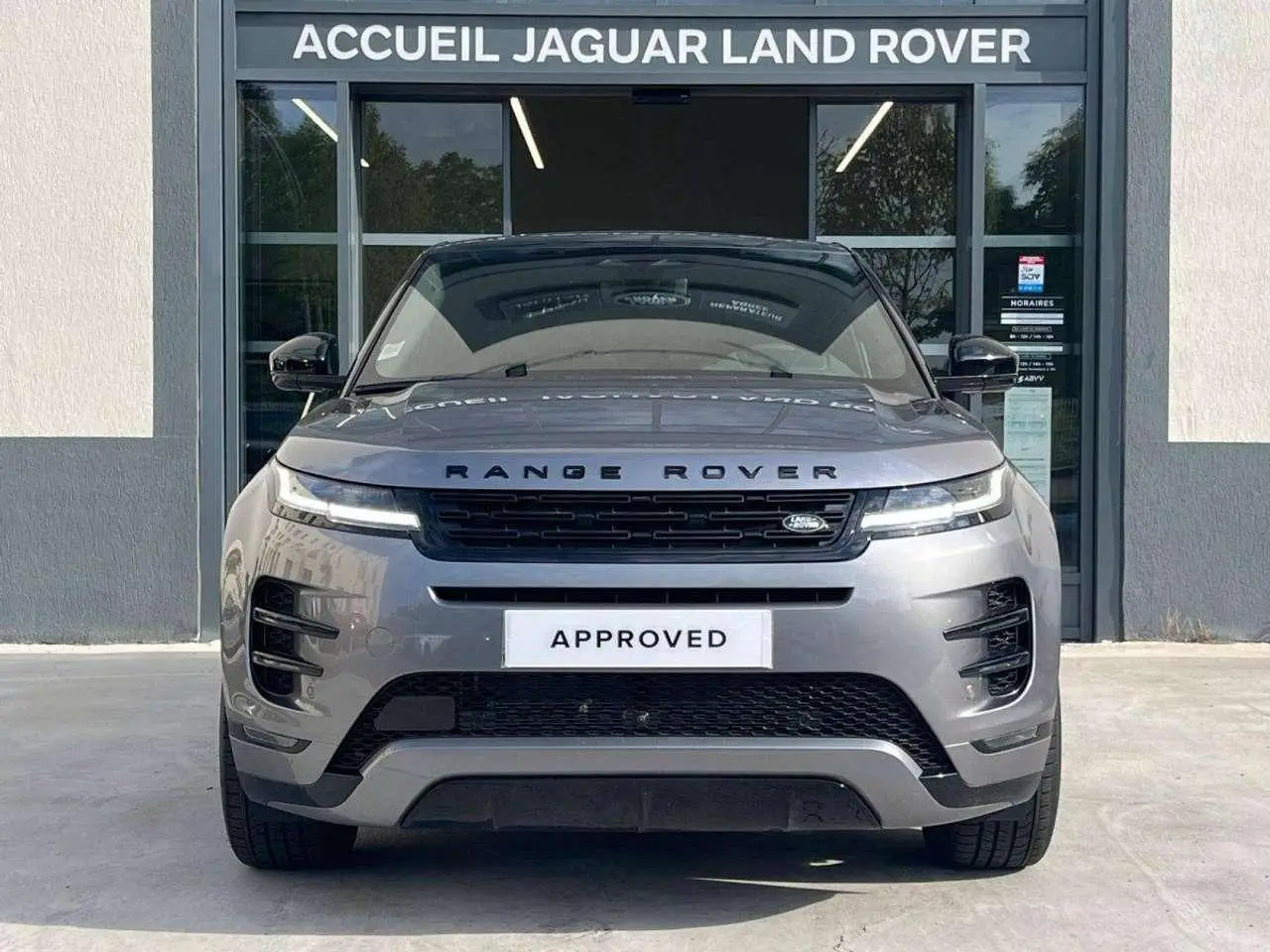 Photo 1 : Land Rover Range Rover Evoque 2024 Hybrid