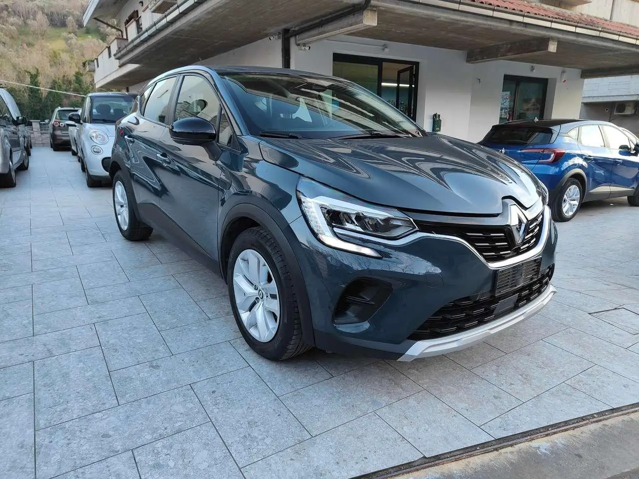 Photo 1 : Renault Captur 2023 GPL