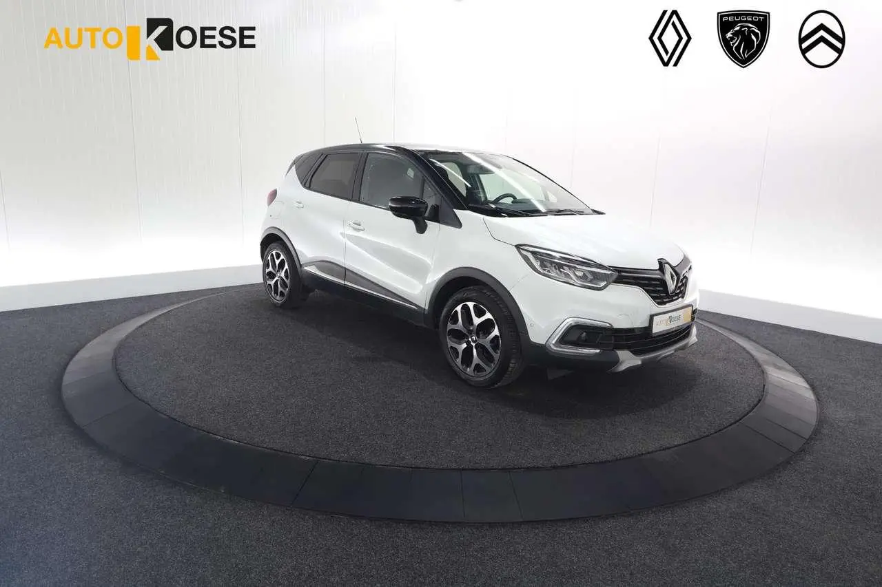 Photo 1 : Renault Captur 2019 Petrol