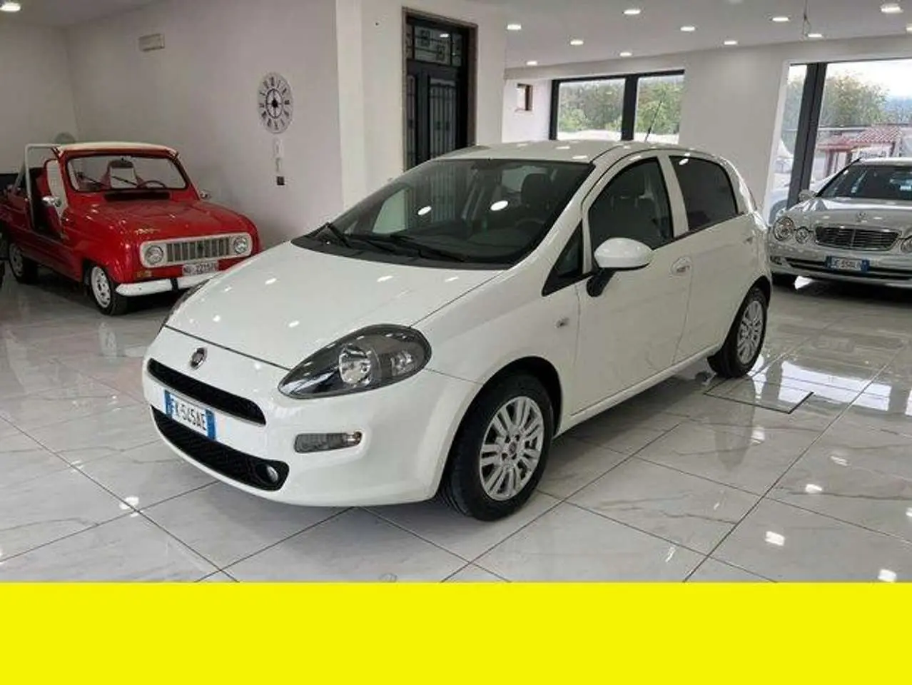 Photo 1 : Fiat Punto 2017 Diesel