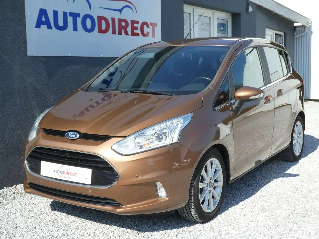 Photo 1 : Ford B-max 2016 Petrol