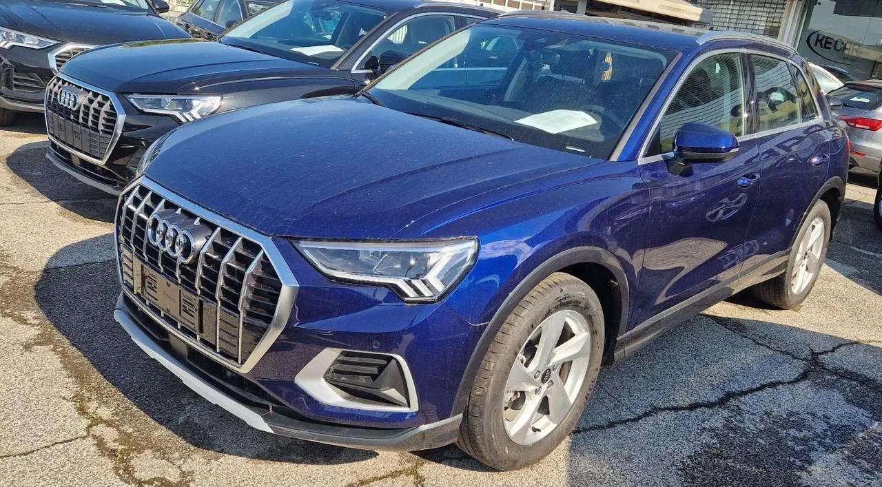 Photo 1 : Audi Q3 2023 Diesel