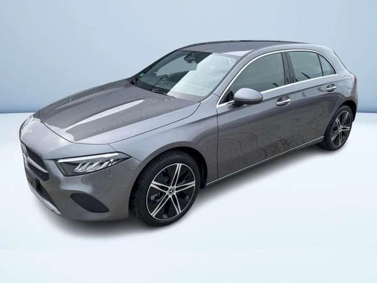 Photo 1 : Mercedes-benz Classe A 2024 Hybride