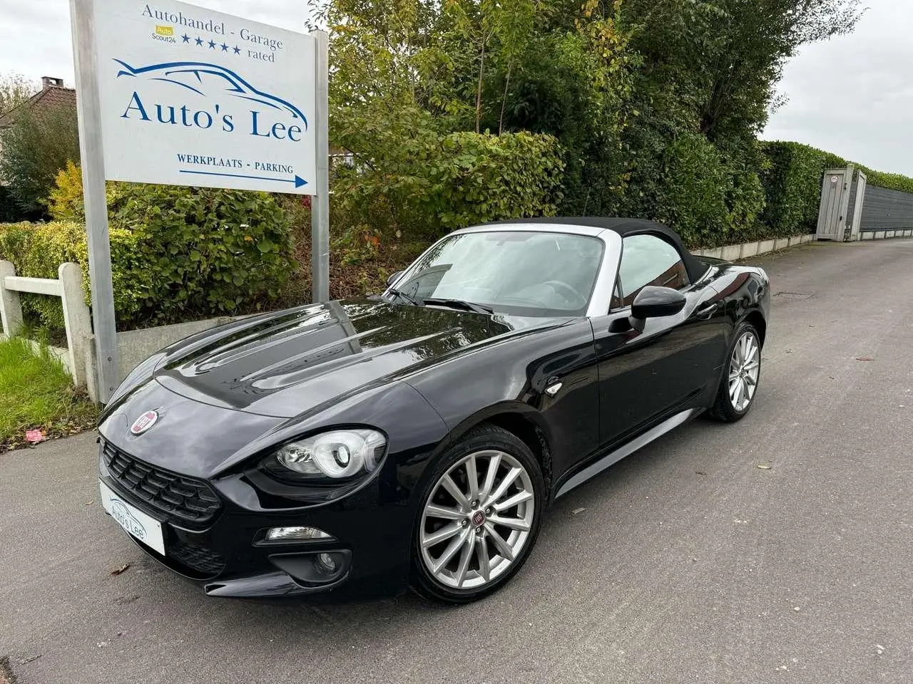 Photo 1 : Fiat 124 Spider 2019 Essence