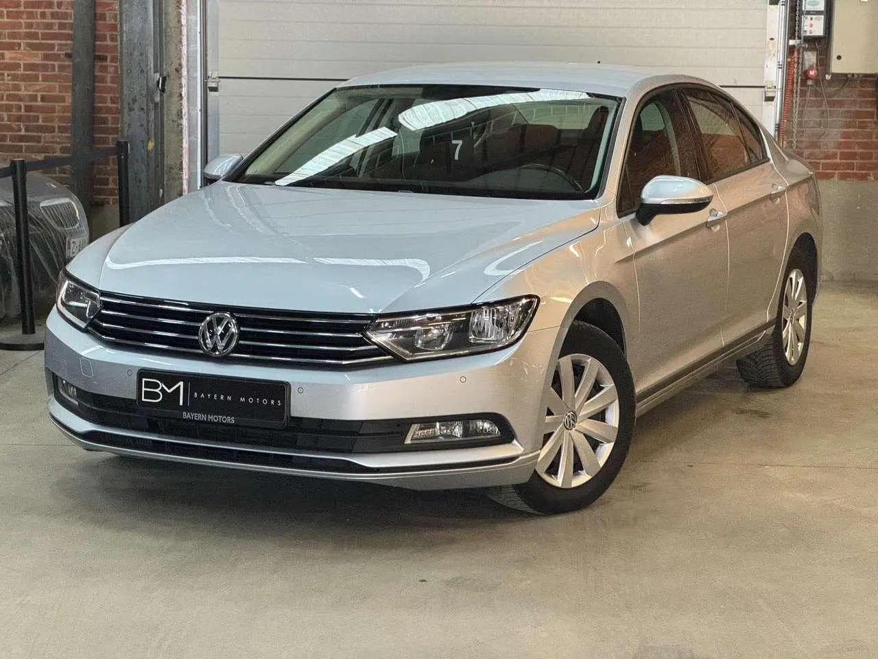 Photo 1 : Volkswagen Passat 2018 Diesel