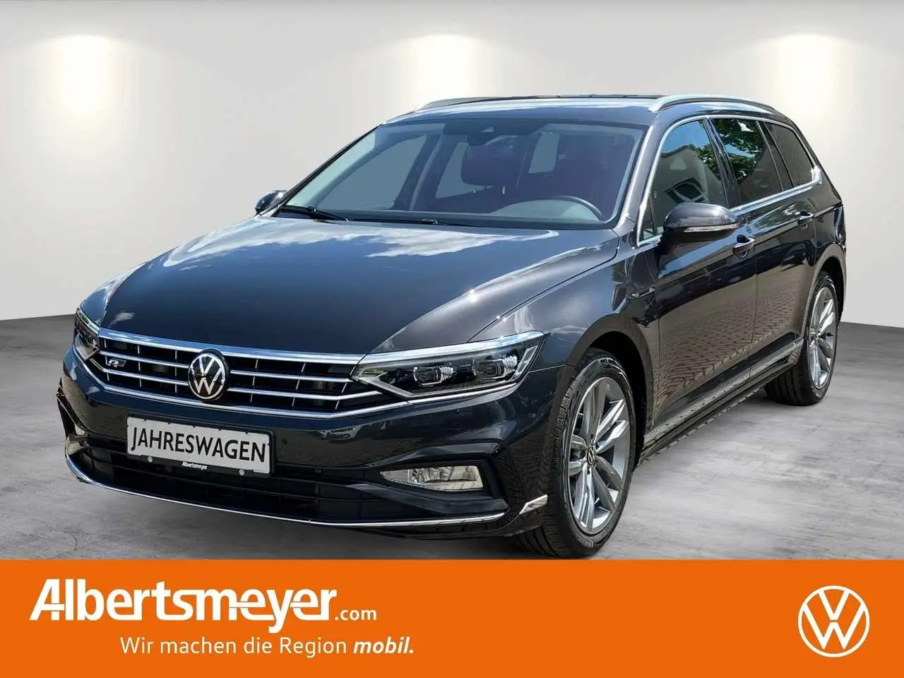 Photo 1 : Volkswagen Passat 2023 Essence