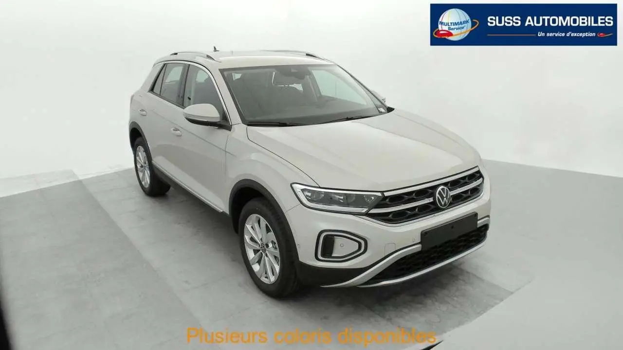 Photo 1 : Volkswagen T-roc 2024 Petrol