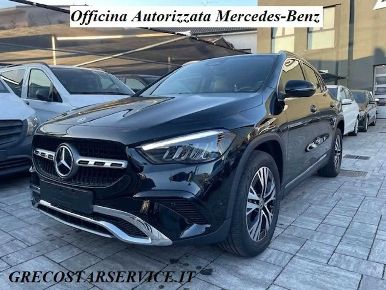 Photo 1 : Mercedes-benz Classe Gla 2023 Hybride