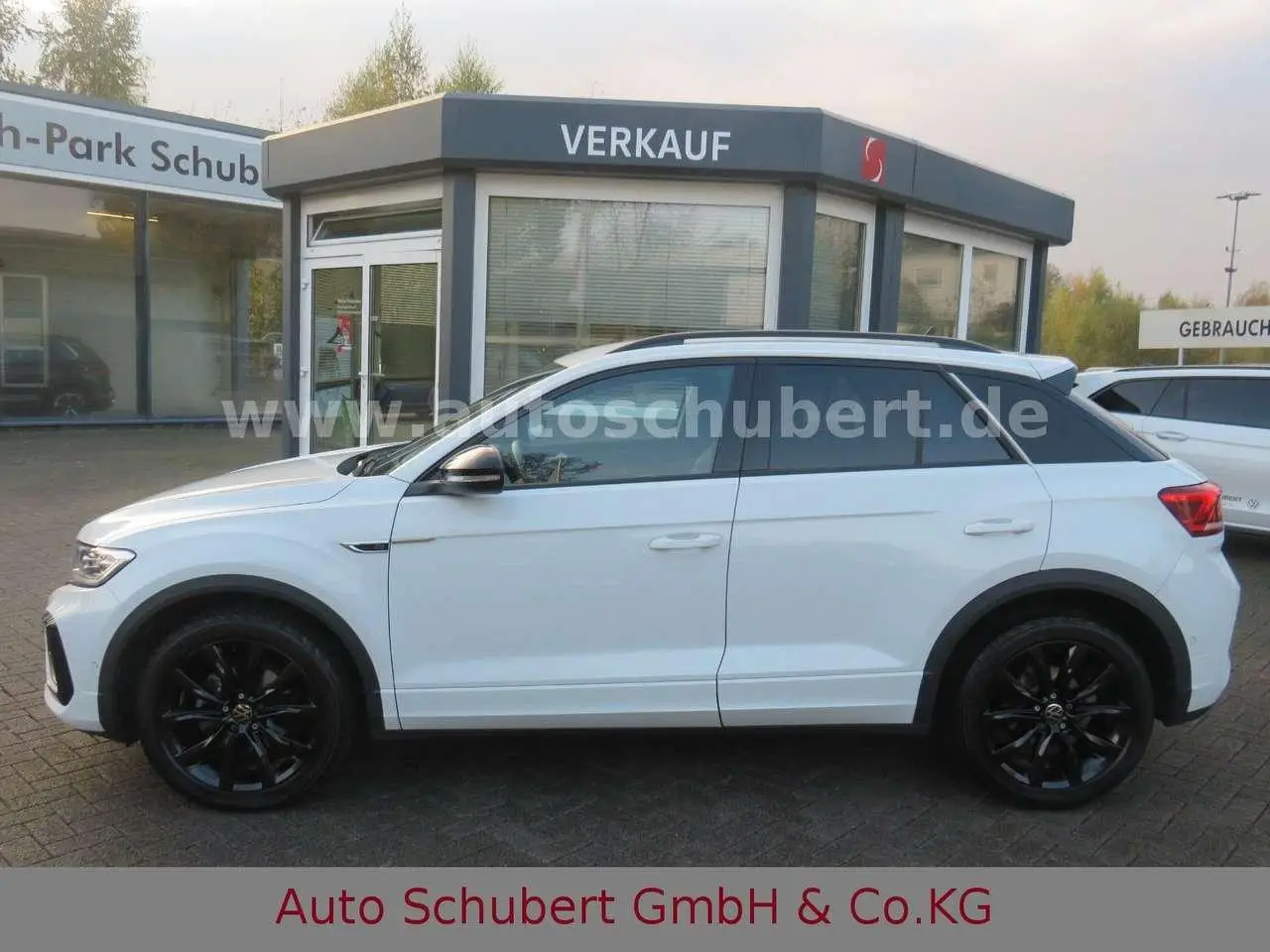 Photo 1 : Volkswagen T-roc 2023 Petrol