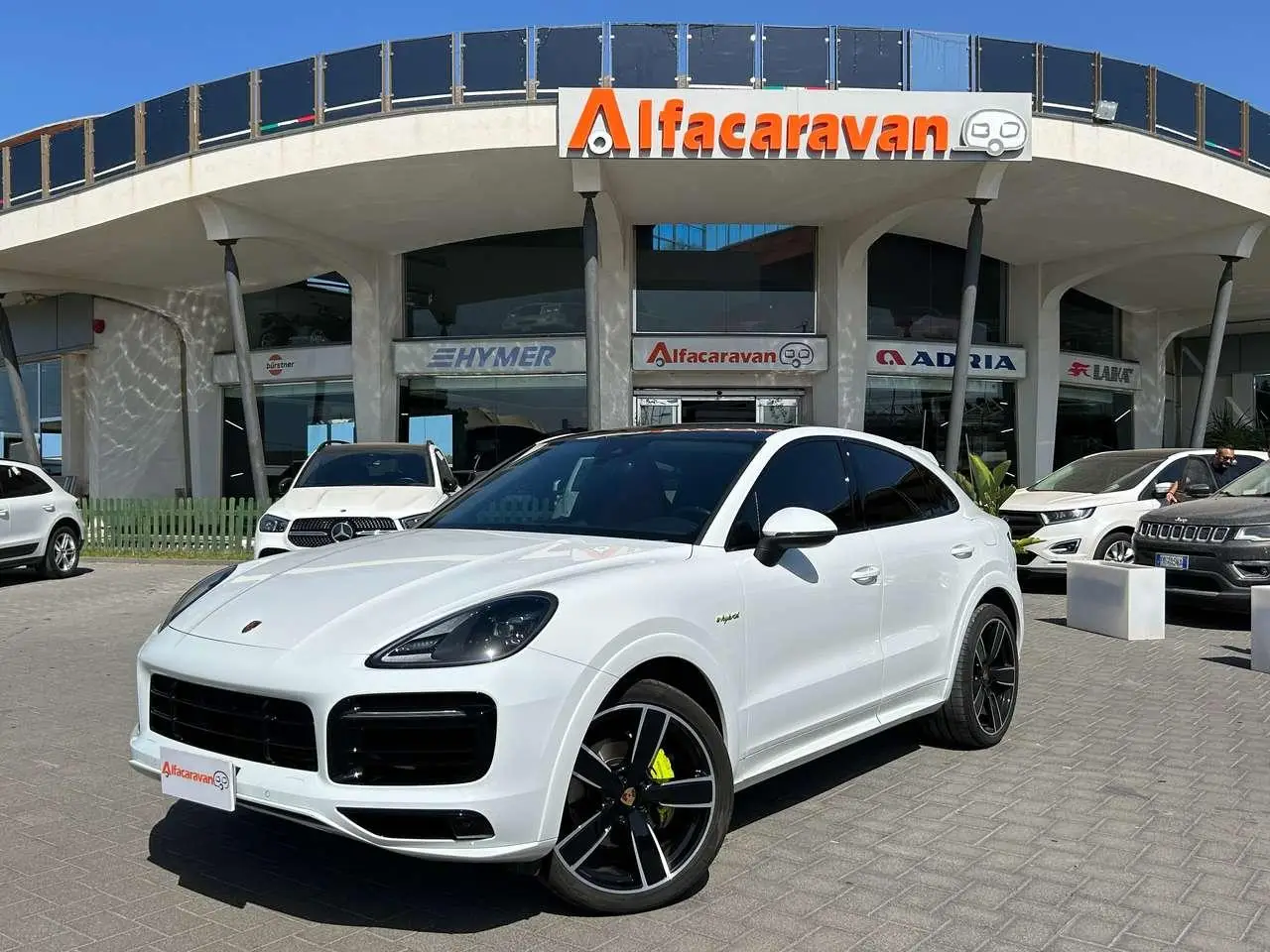 Photo 1 : Porsche Cayenne 2022 Hybrid