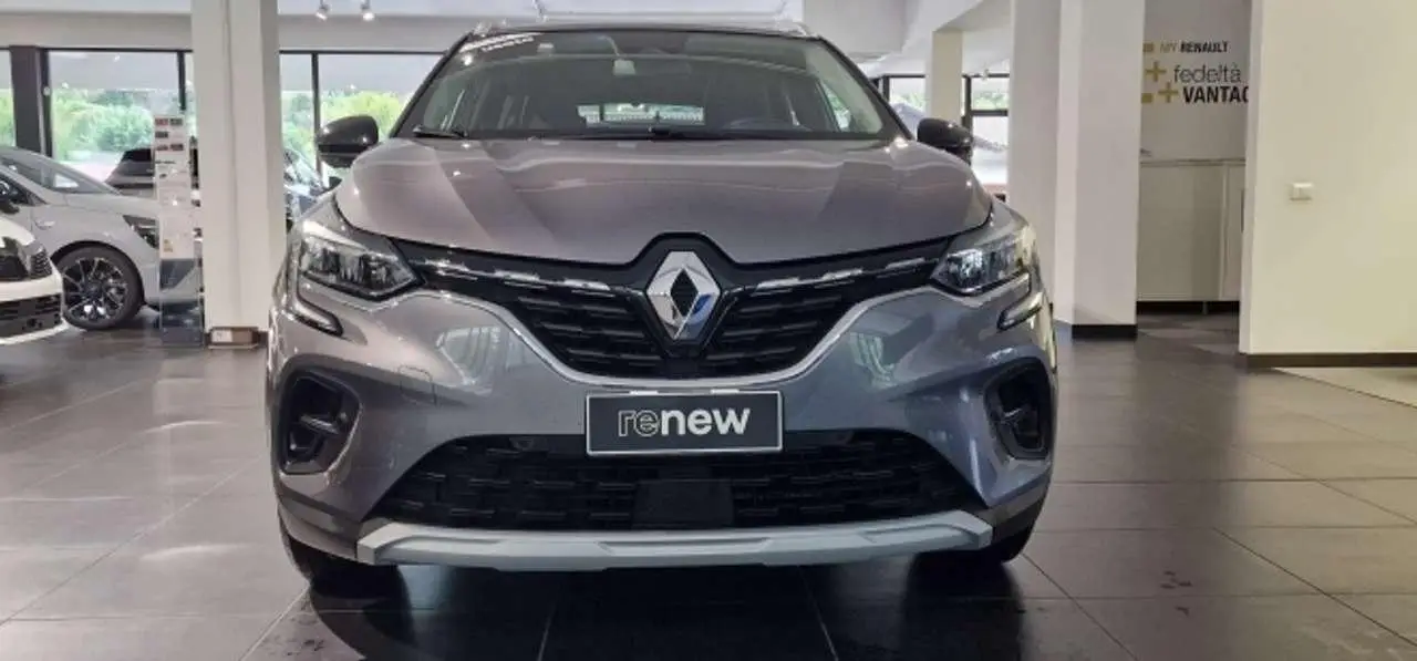 Photo 1 : Renault Captur 2021 Hybrid