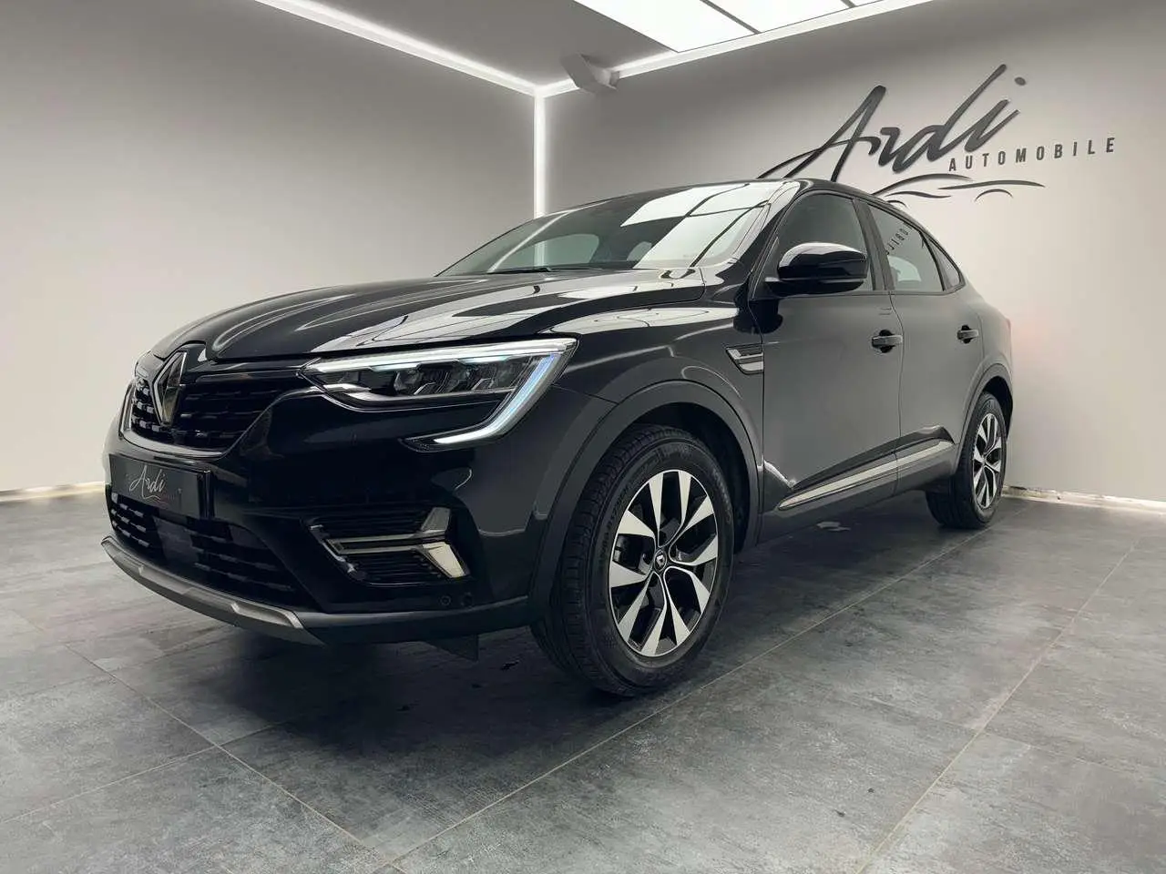 Photo 1 : Renault Arkana 2021 Petrol