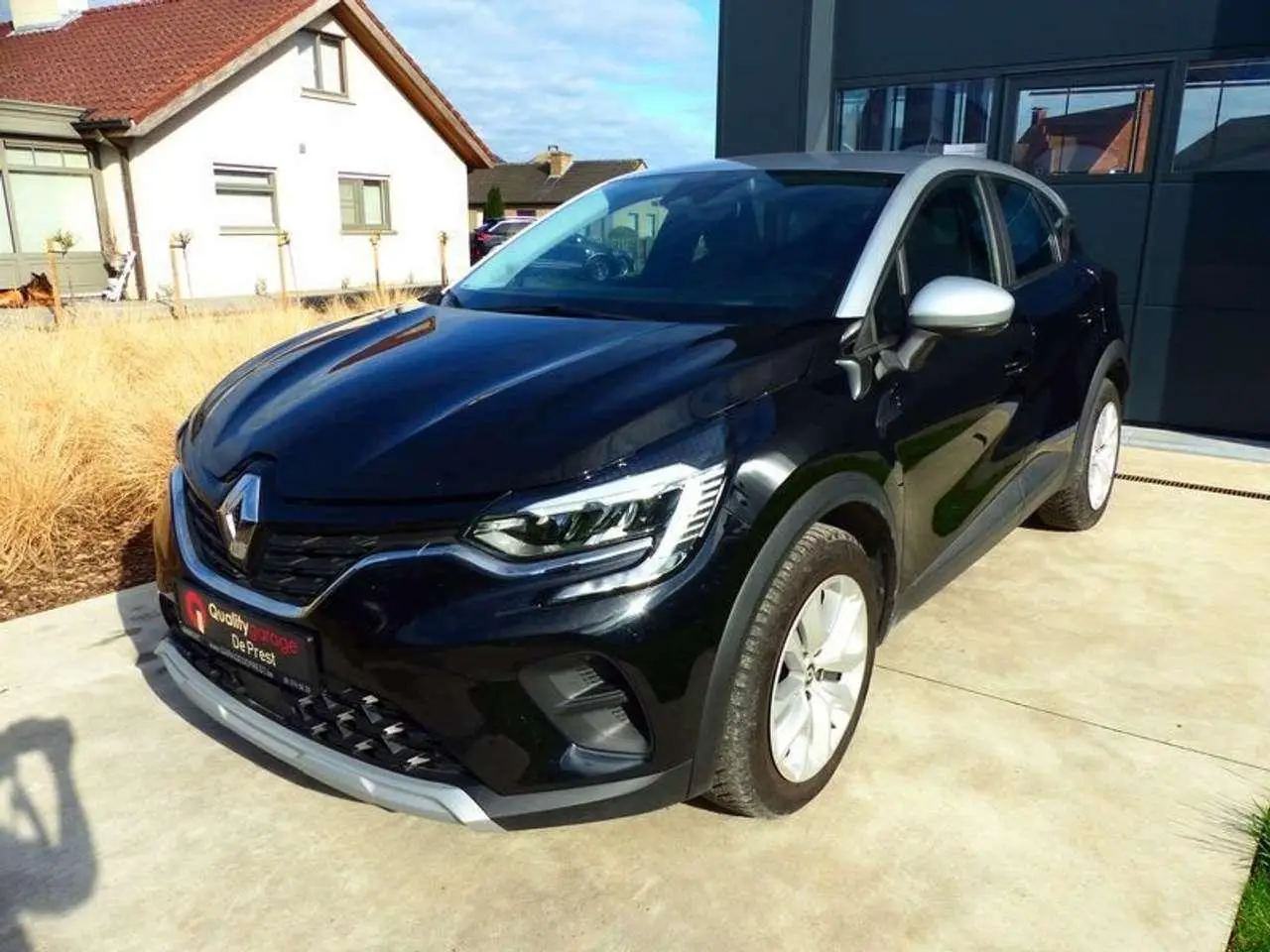 Photo 1 : Renault Captur 2022 Essence