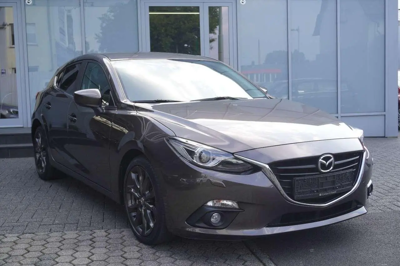 Photo 1 : Mazda 3 2016 Petrol