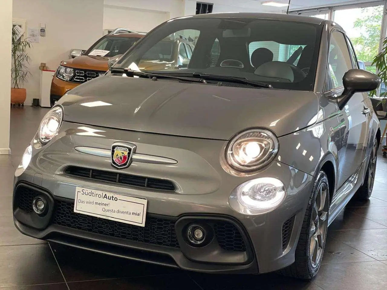 Photo 1 : Abarth 595 2021 Essence