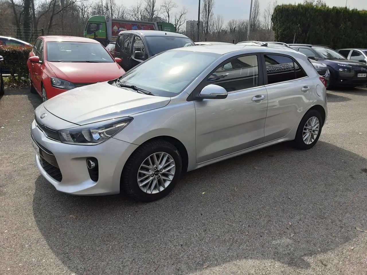 Photo 1 : Kia Rio 2019 Petrol