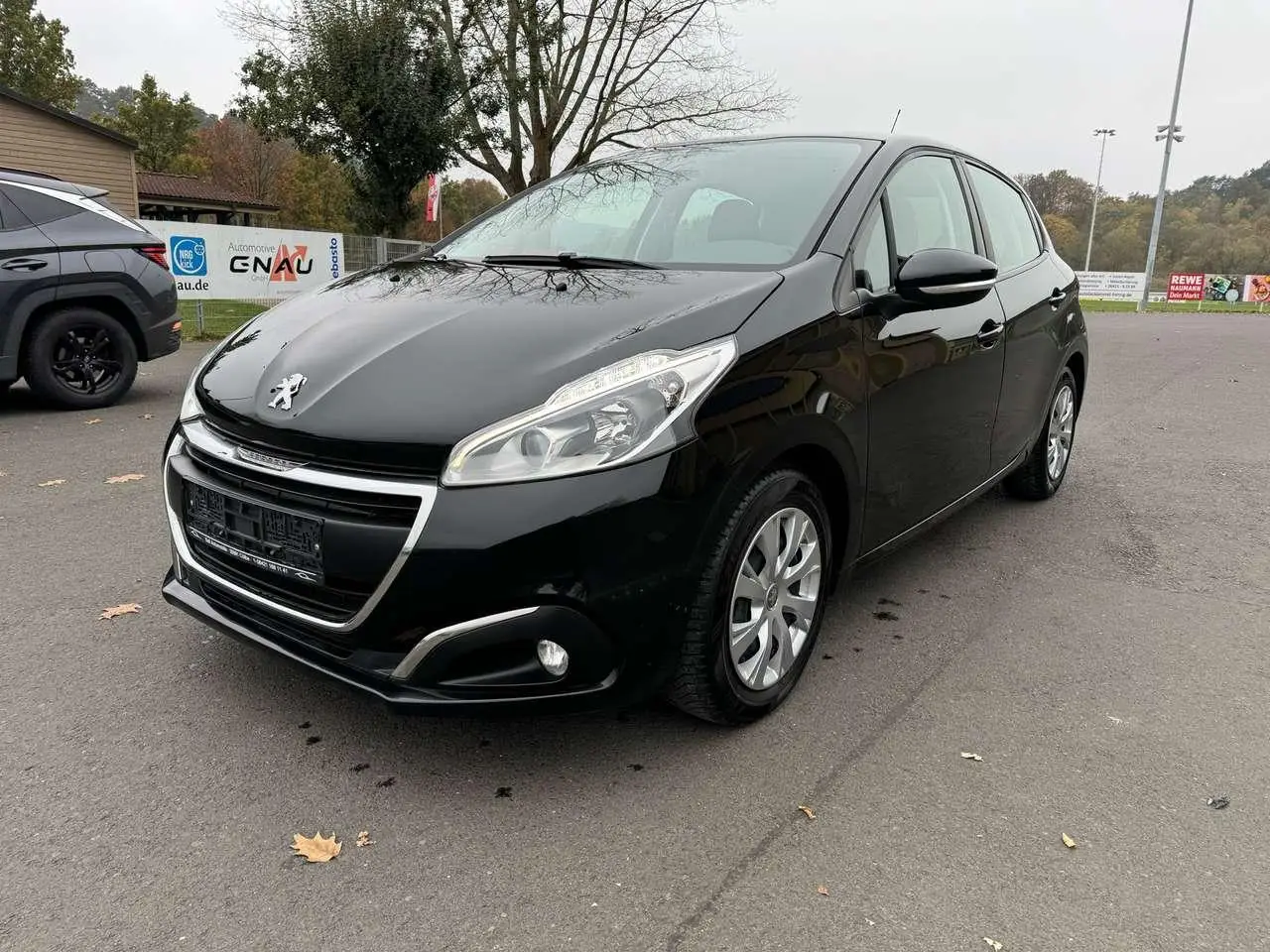 Photo 1 : Peugeot 208 2019 Petrol