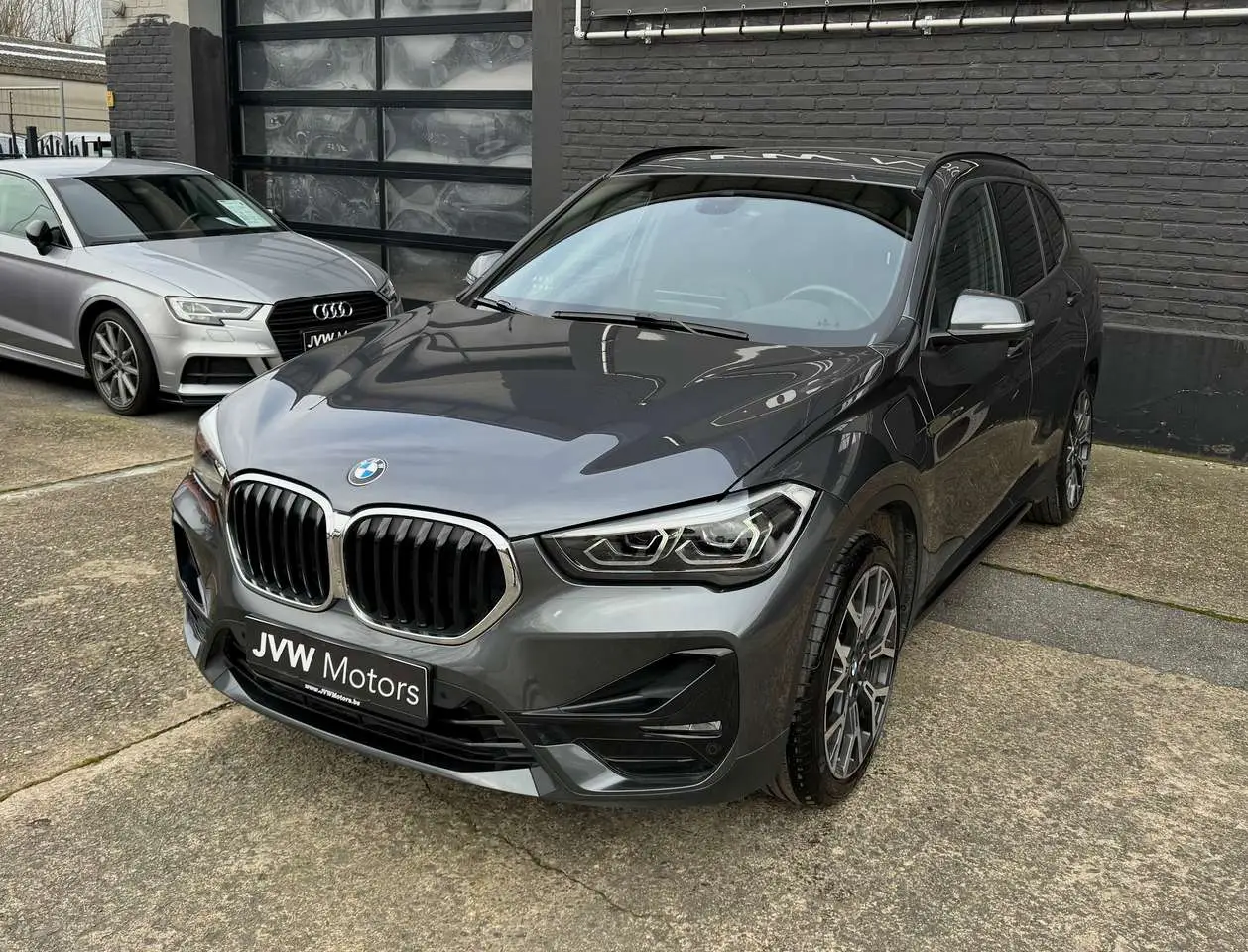 Photo 1 : Bmw X1 2021 Petrol