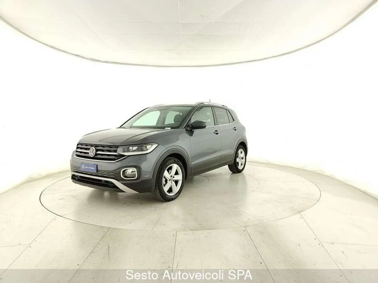 Photo 1 : Volkswagen T-cross 2021 Petrol