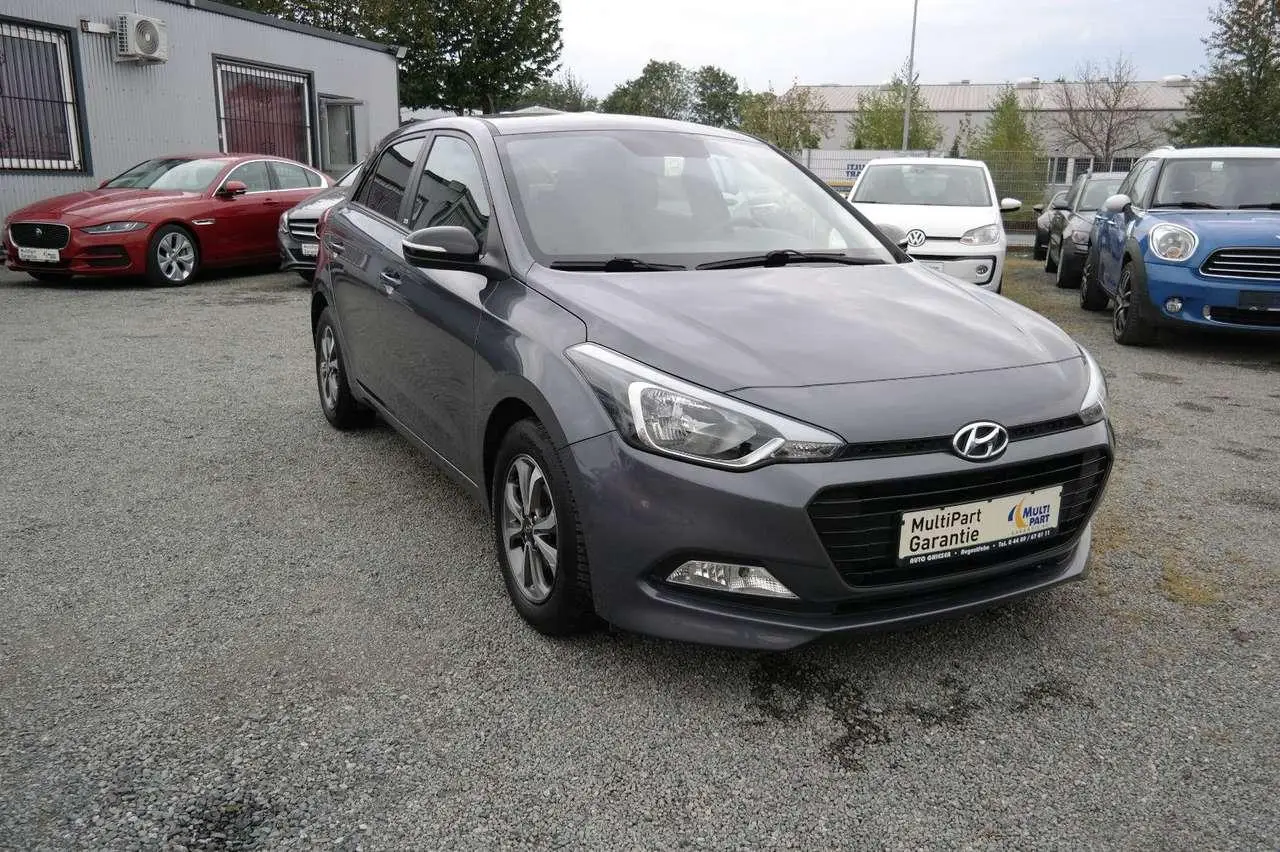 Photo 1 : Hyundai I20 2018 Petrol