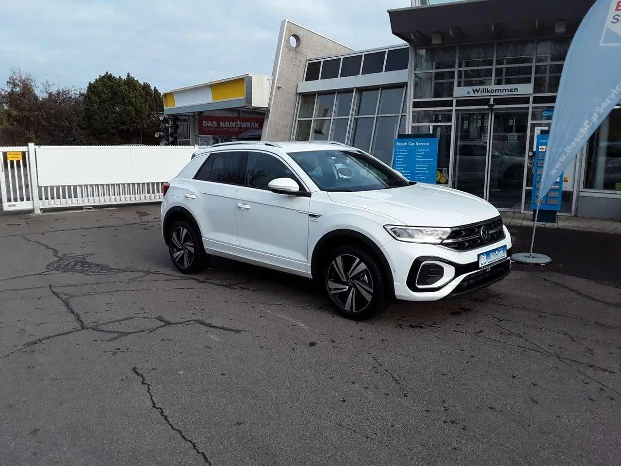 Photo 1 : Volkswagen T-roc 2022 Essence