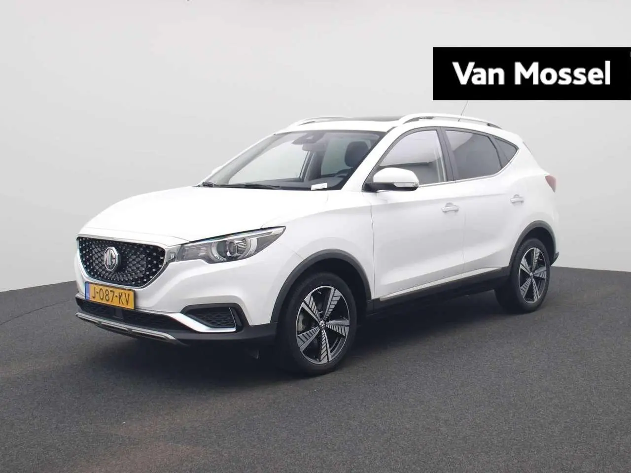 Photo 1 : Mg Zs 2020 Electric