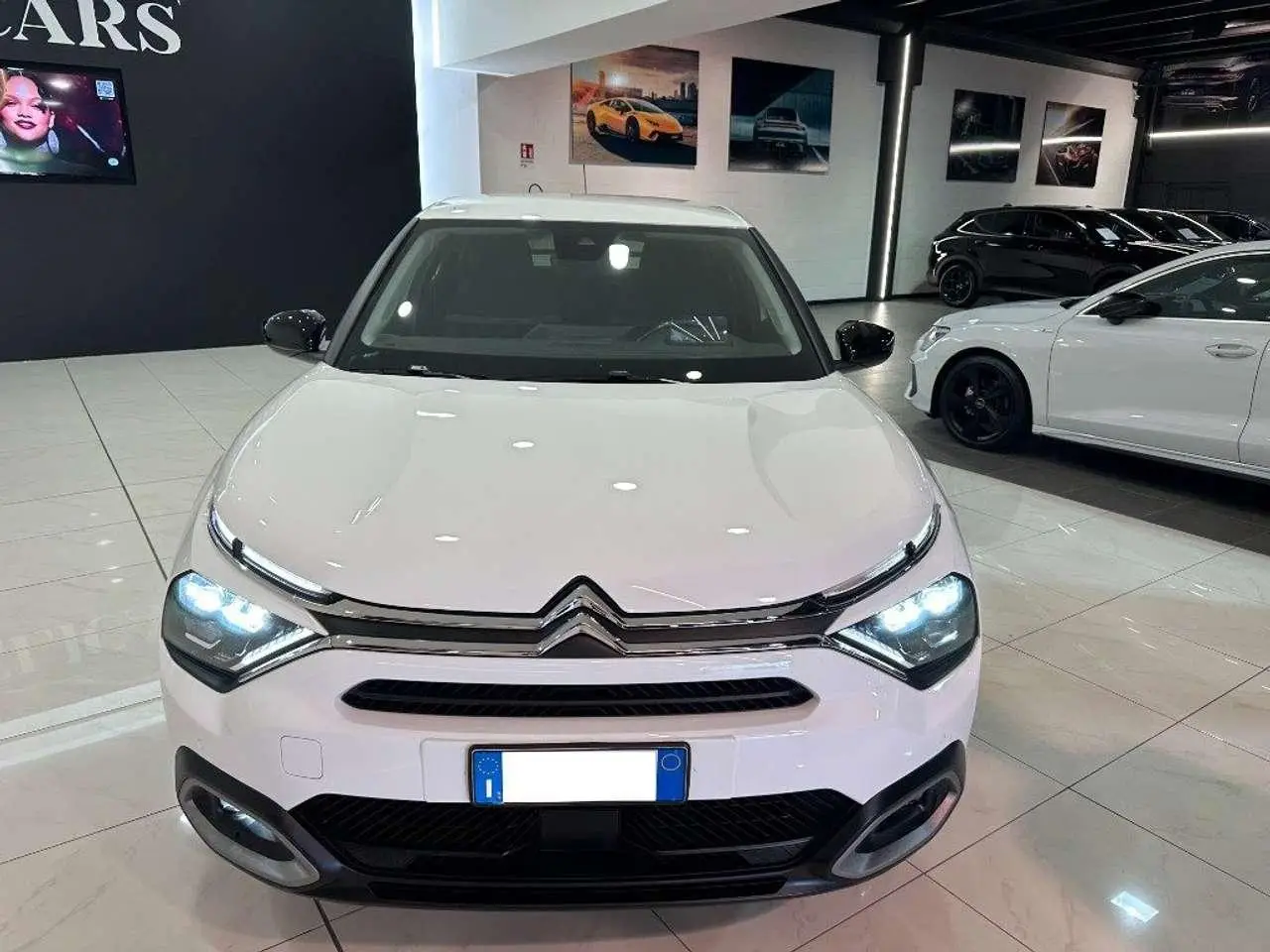 Photo 1 : Citroen C4 2022 Petrol