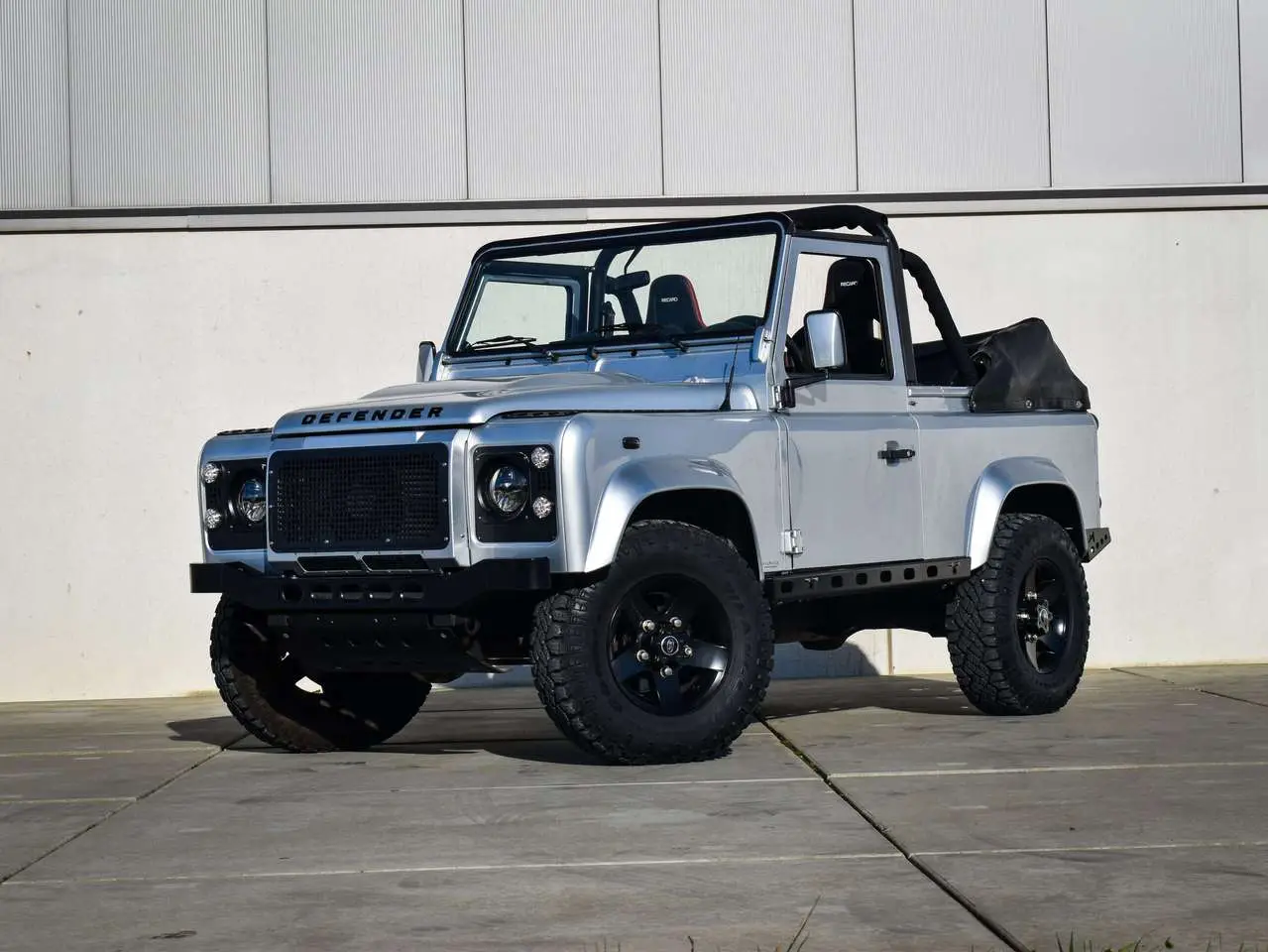 Photo 1 : Land Rover Defender 2015 Diesel