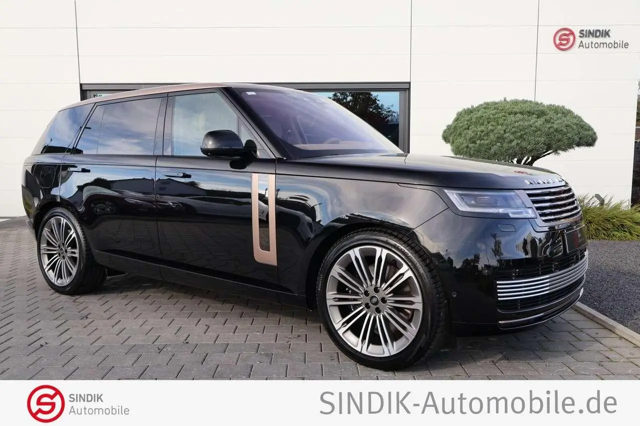 Photo 1 : Land Rover Range Rover 2024 Essence