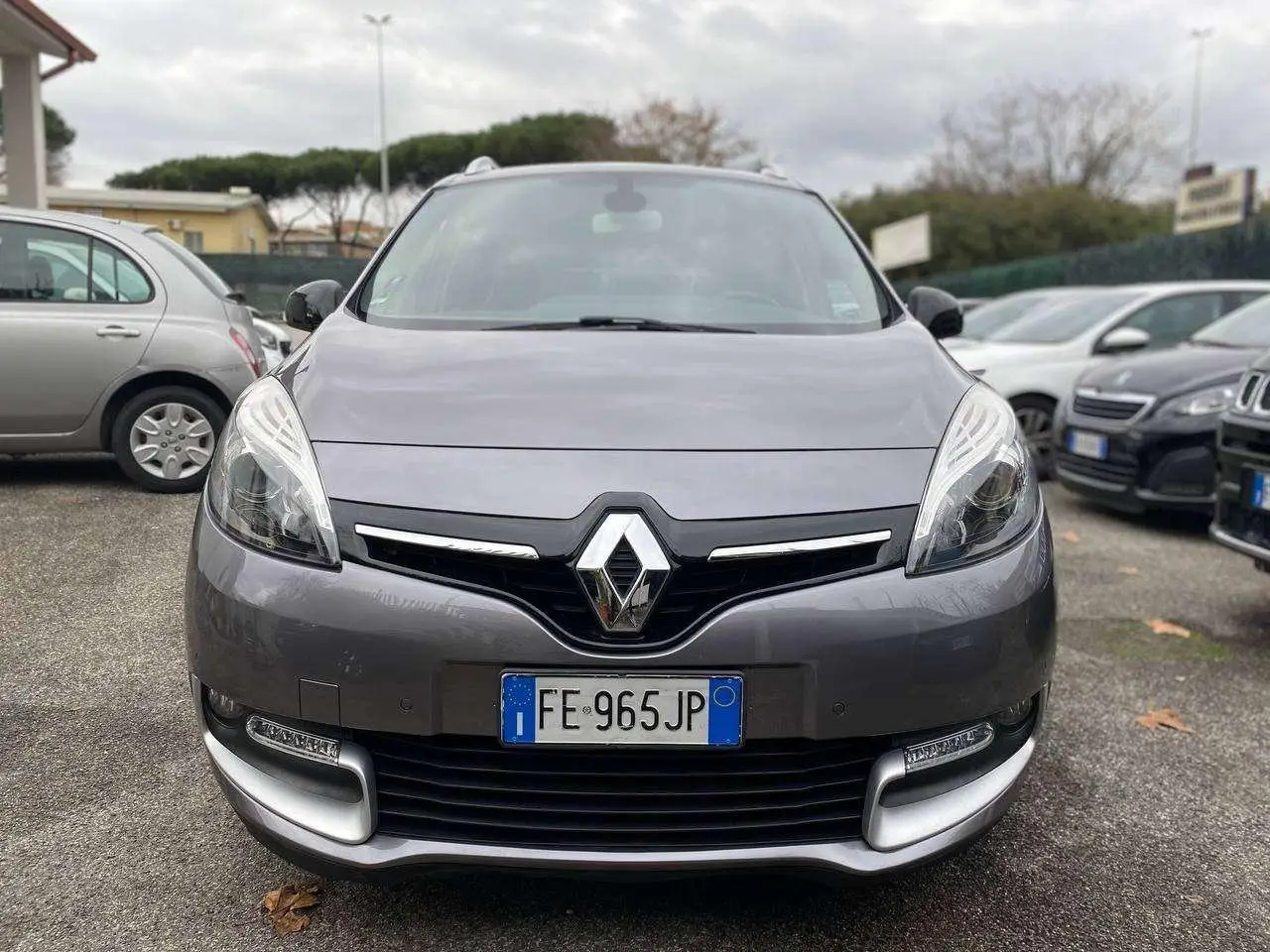 Photo 1 : Renault Scenic 2016 Diesel