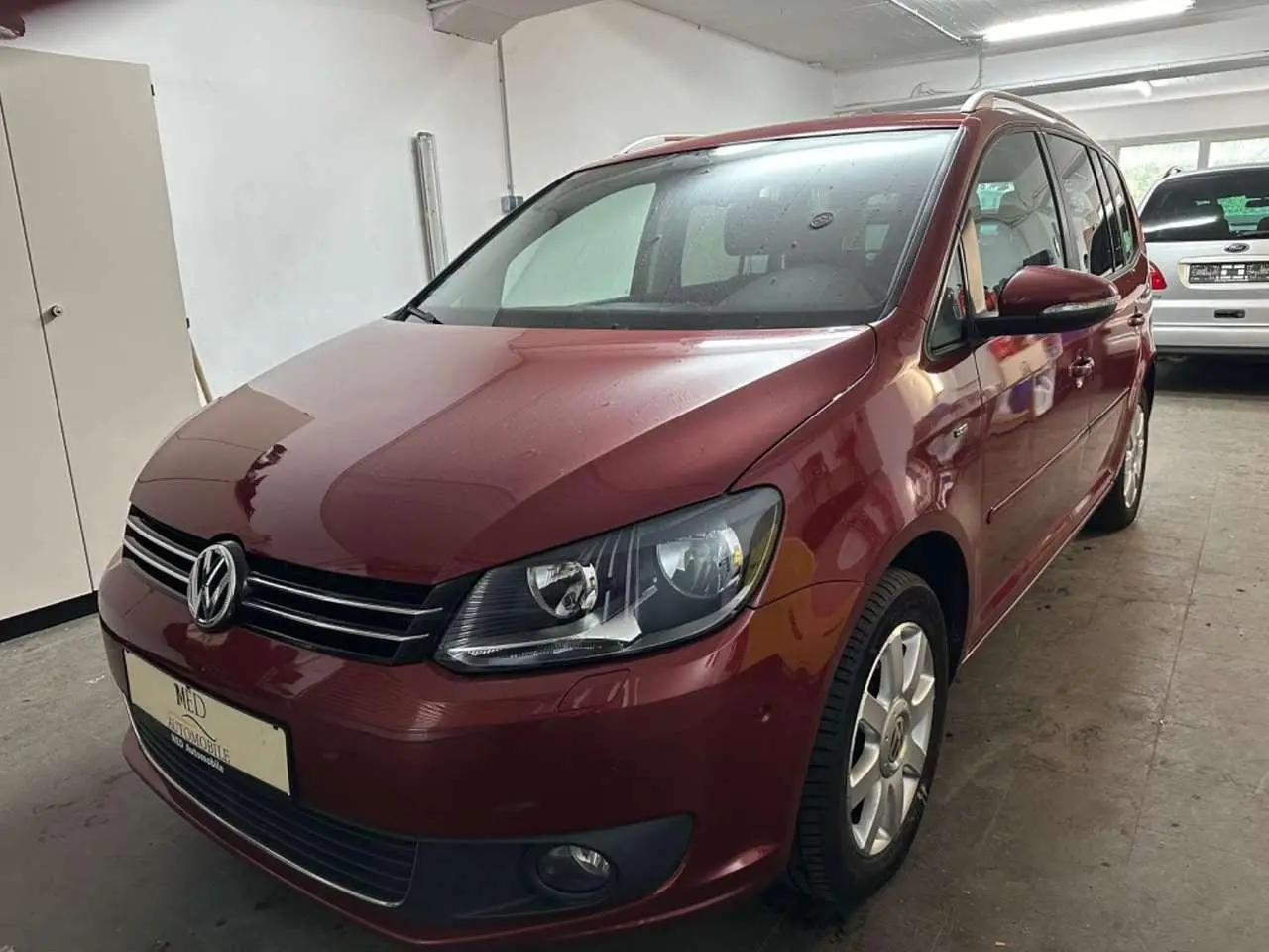 Photo 1 : Volkswagen Touran 2014 Petrol