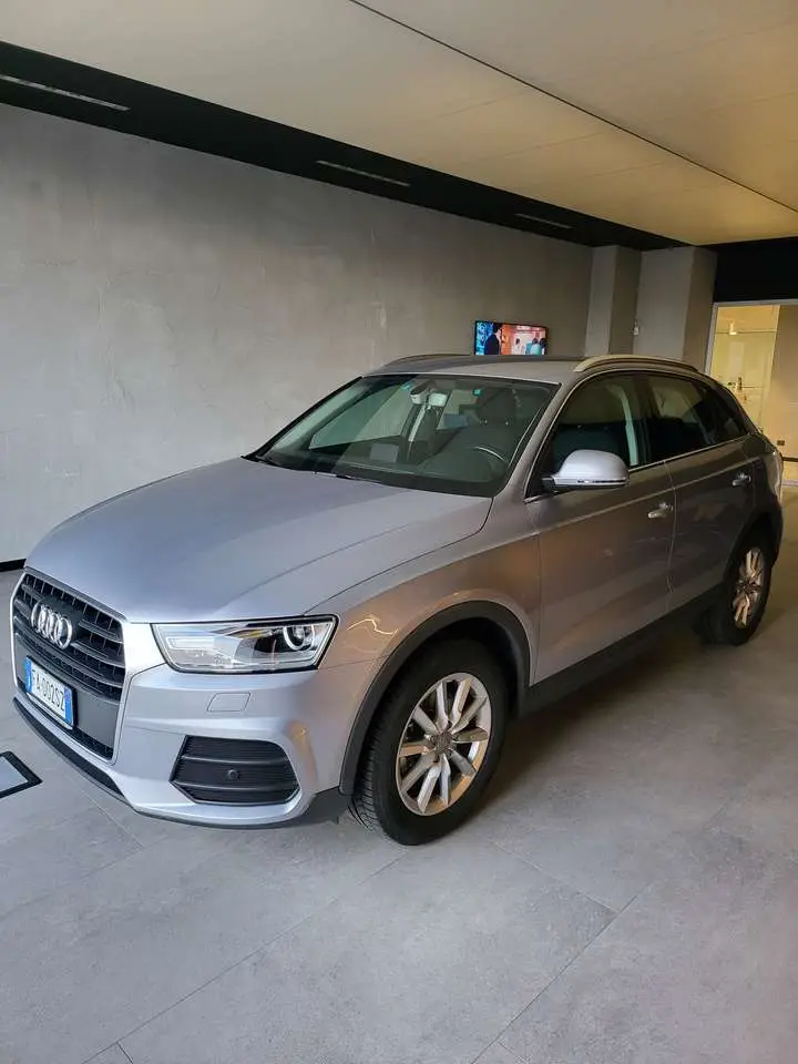 Photo 1 : Audi Q3 2015 Diesel