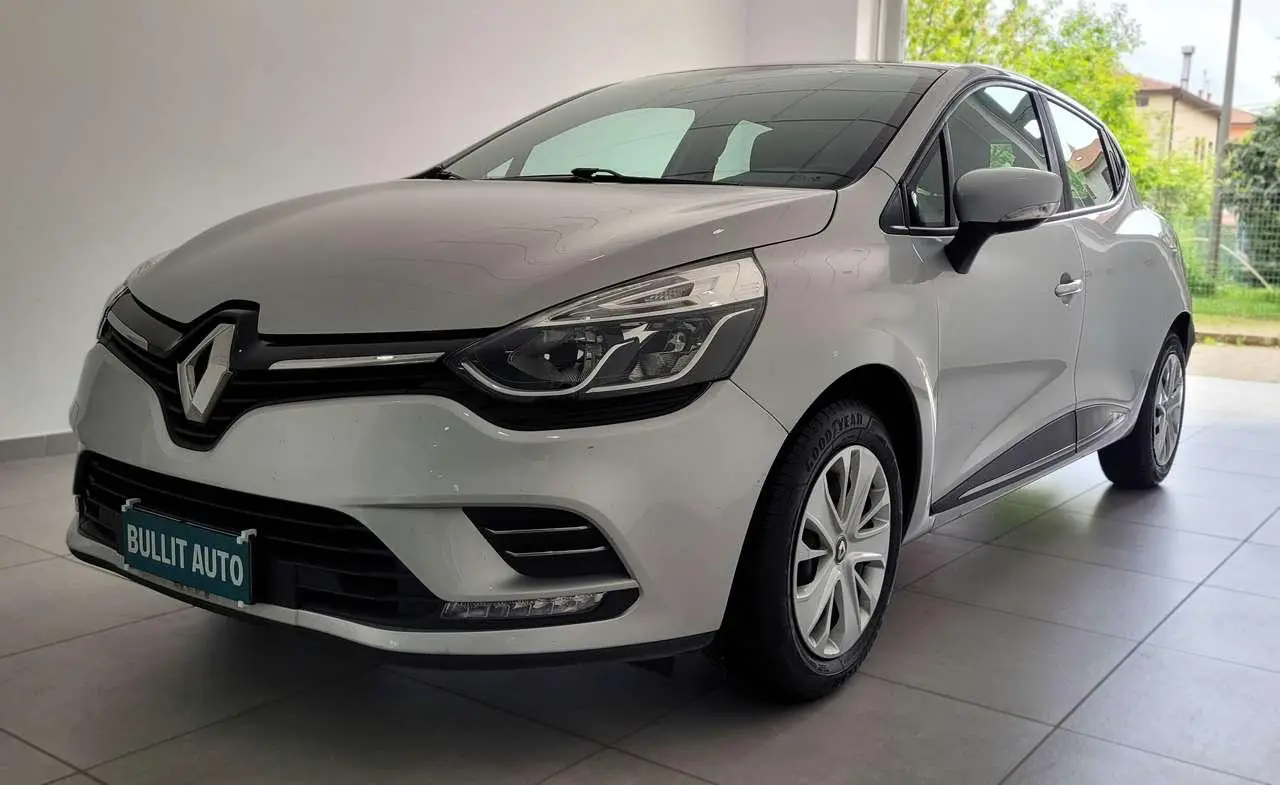 Photo 1 : Renault Clio 2019 LPG