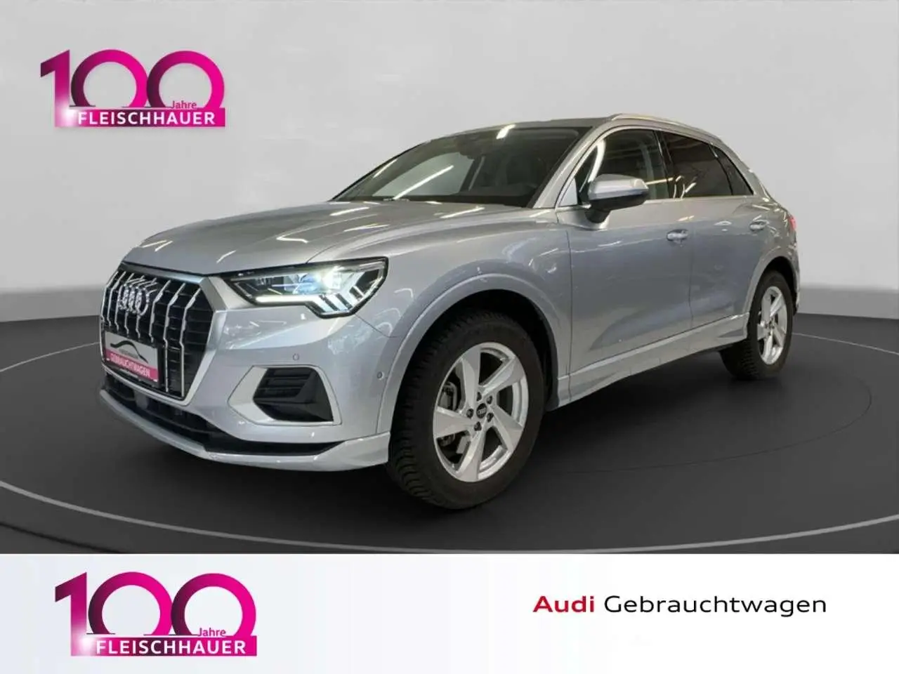 Photo 1 : Audi Q3 2021 Petrol