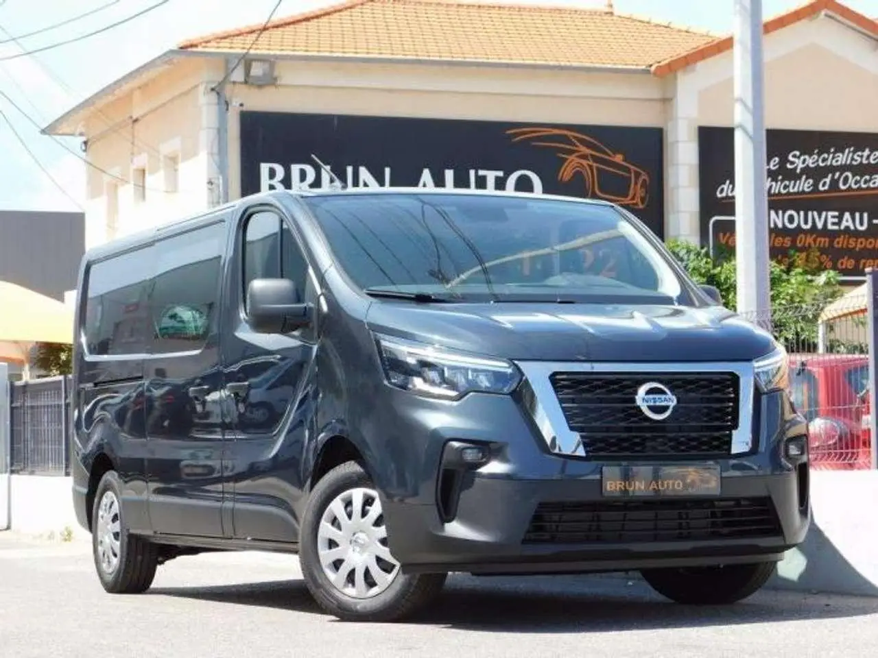 Photo 1 : Nissan Primastar 2022 Diesel