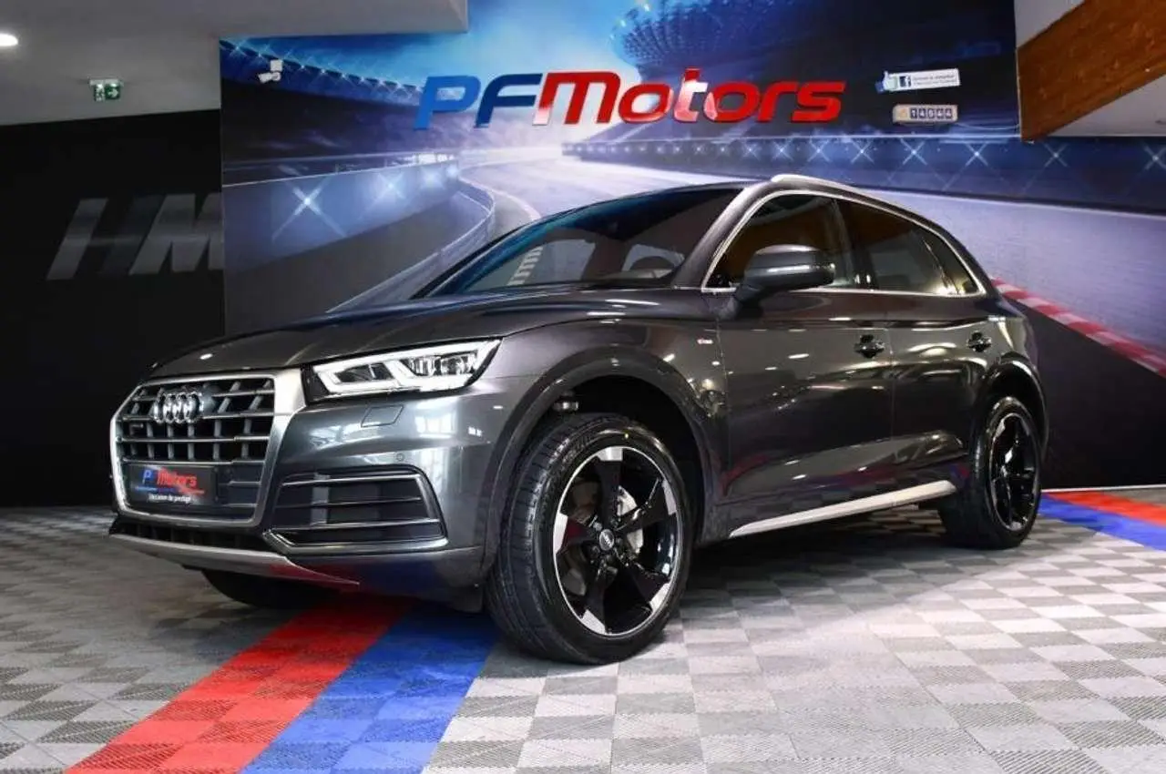 Photo 1 : Audi Q5 2017 Diesel