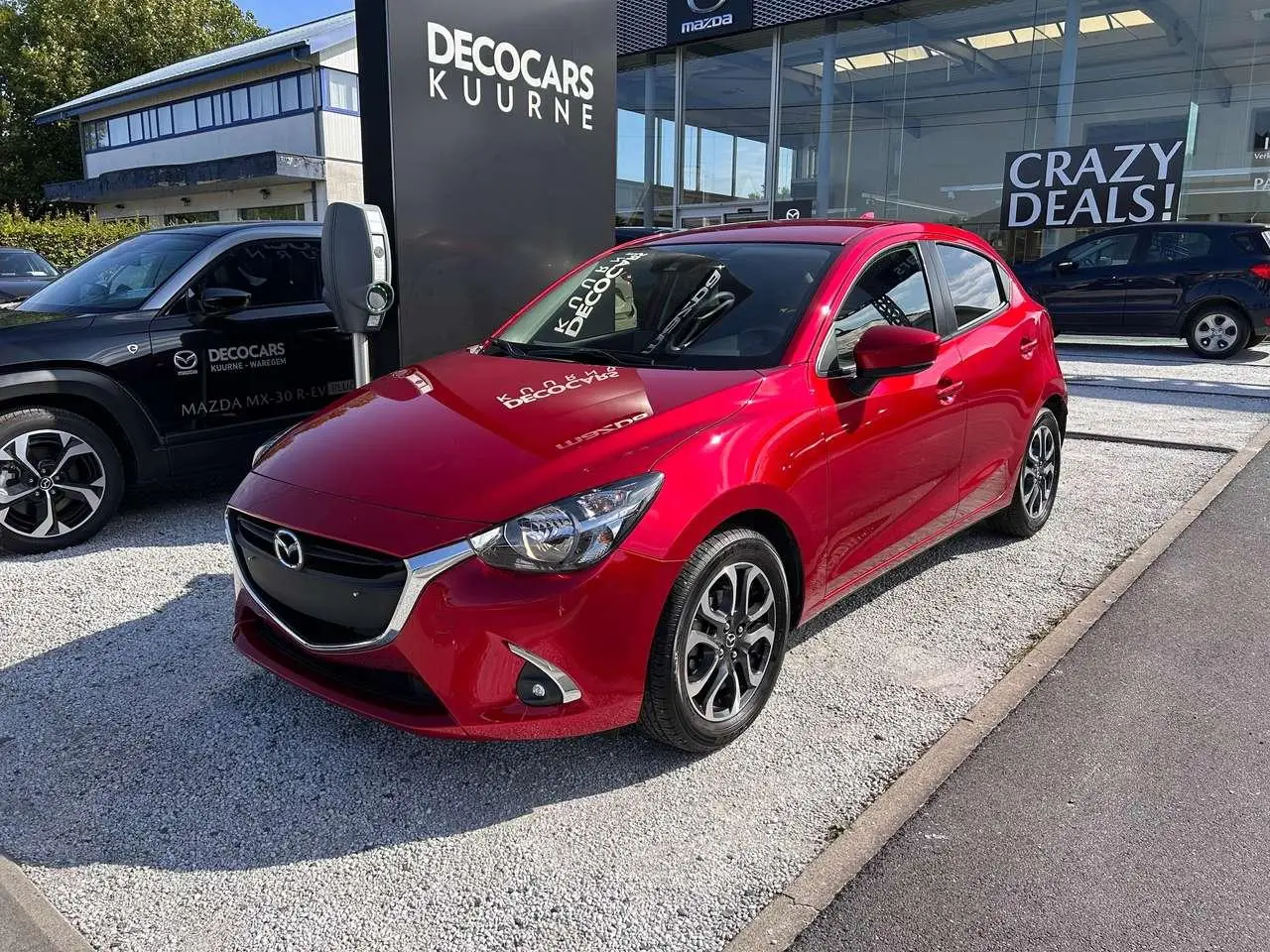 Photo 1 : Mazda 2 2019 Petrol