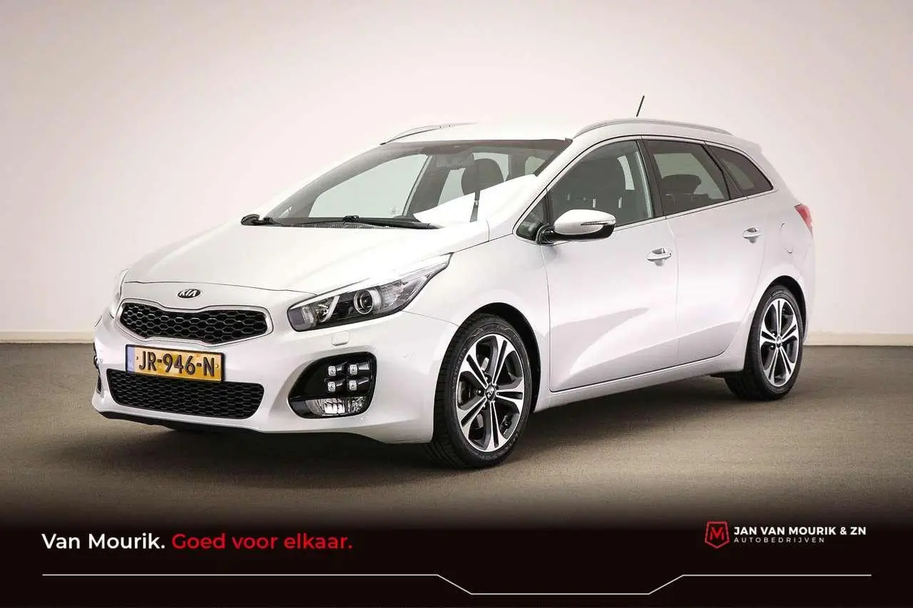 Photo 1 : Kia Ceed 2016 Petrol