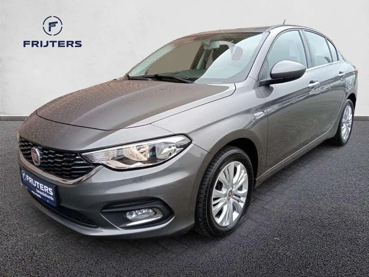 Photo 1 : Fiat Tipo 2016 Essence