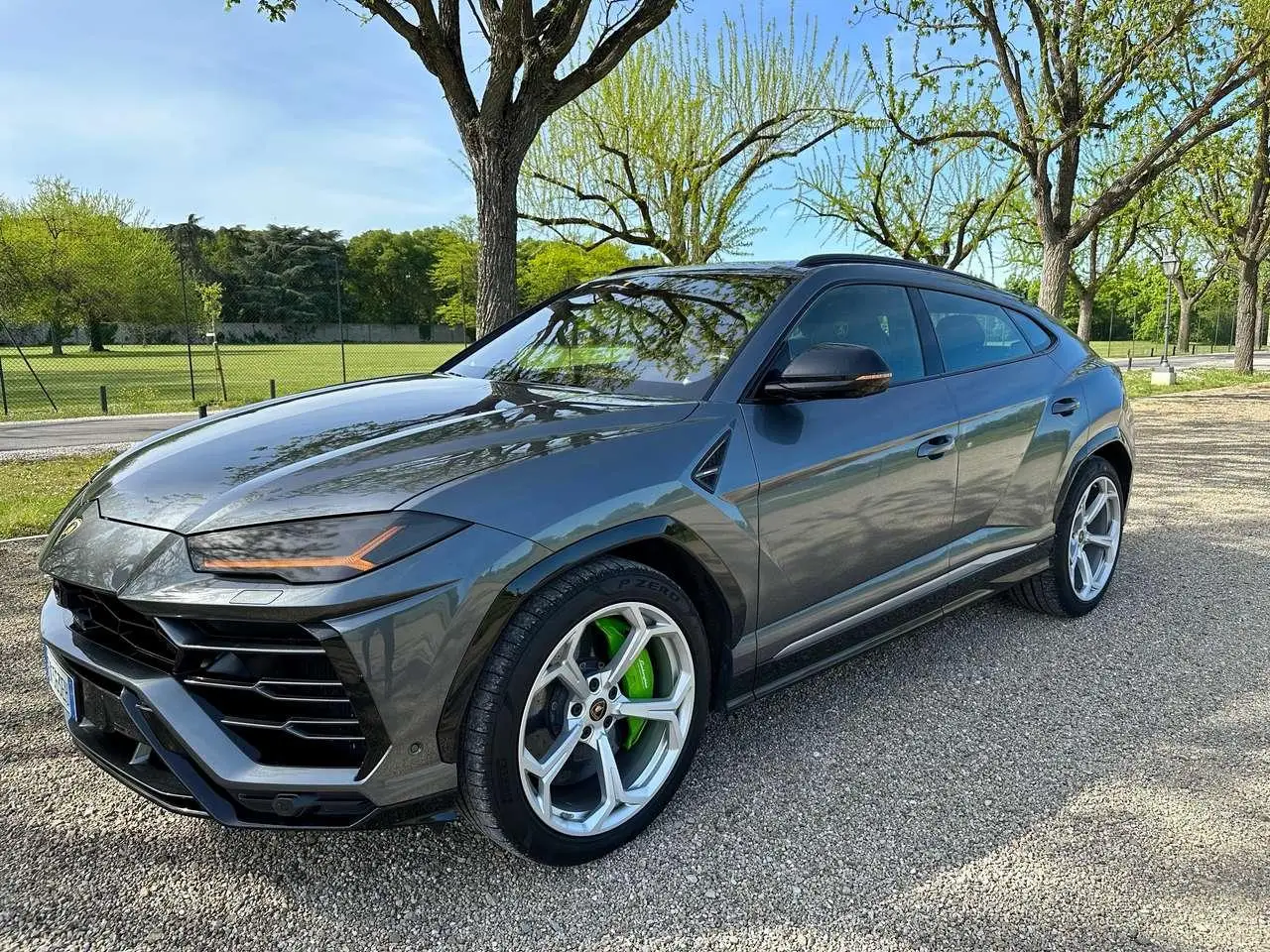 Photo 1 : Lamborghini Urus 2019 Essence