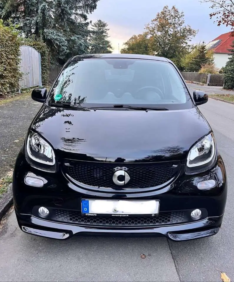 Photo 1 : Smart Forfour 2019 Petrol