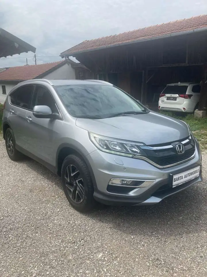 Photo 1 : Honda Cr-v 2017 Diesel