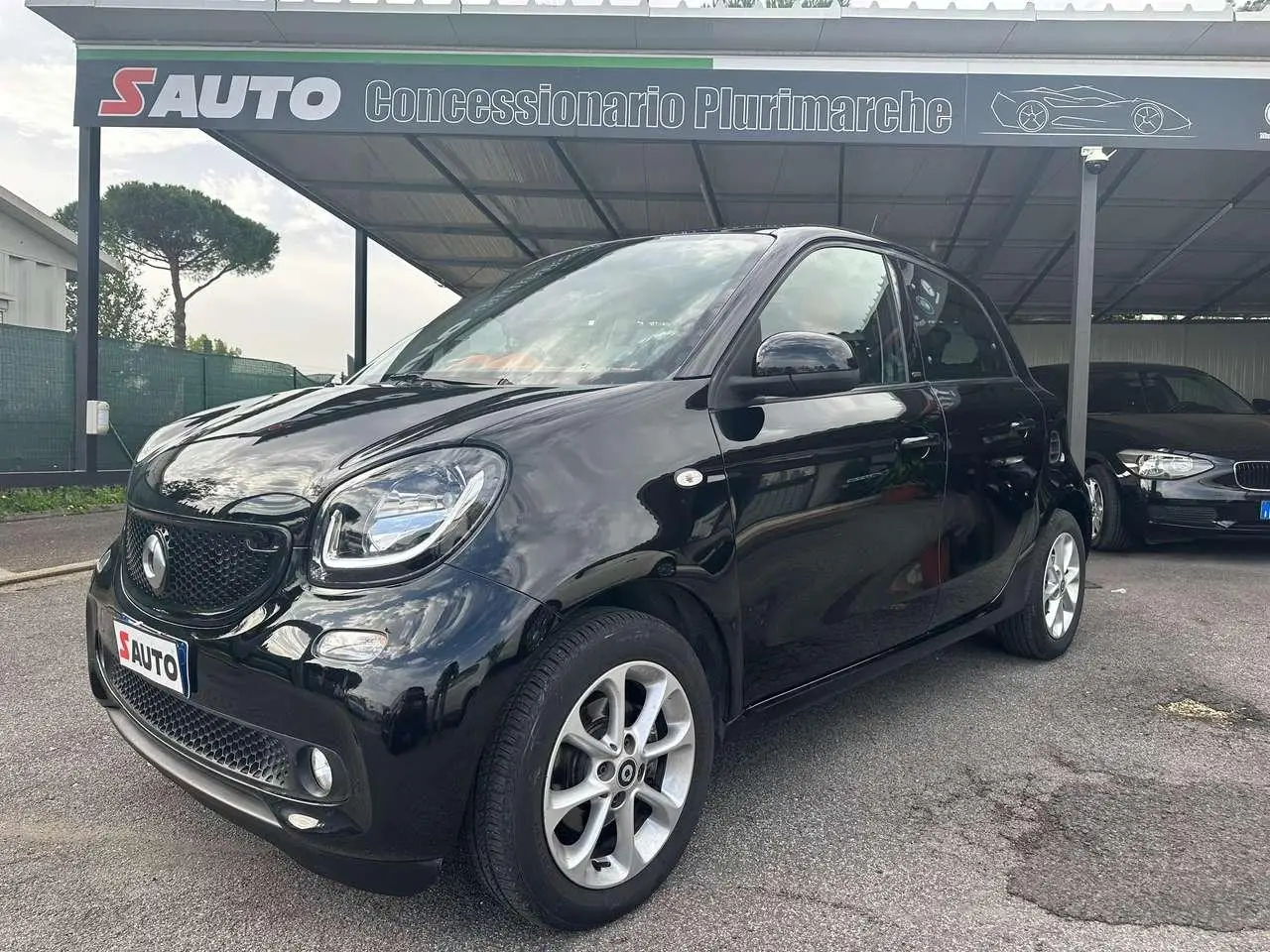 Photo 1 : Smart Forfour 2015 Petrol