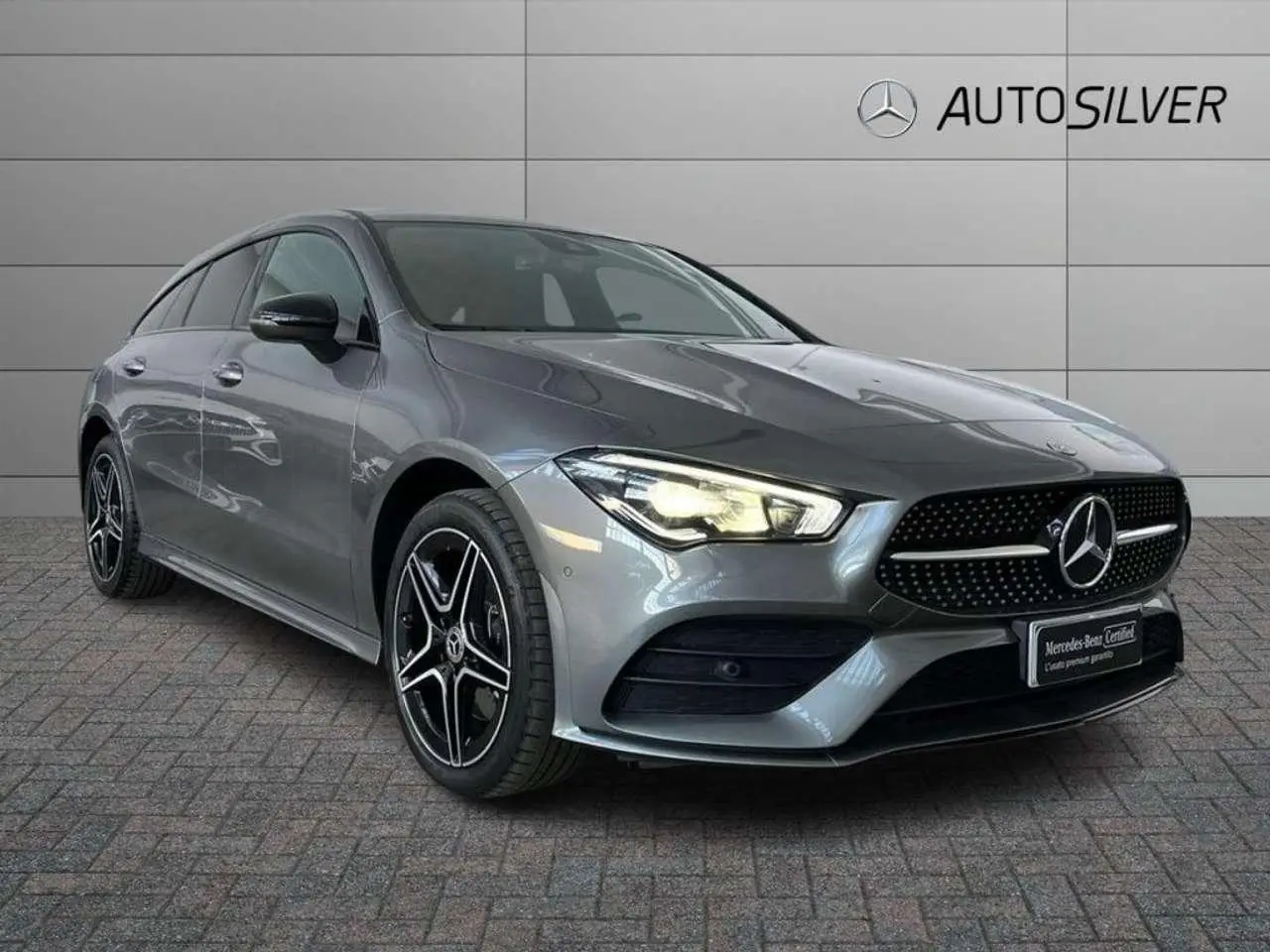 Photo 1 : Mercedes-benz Classe Cla 2023 Hybrid