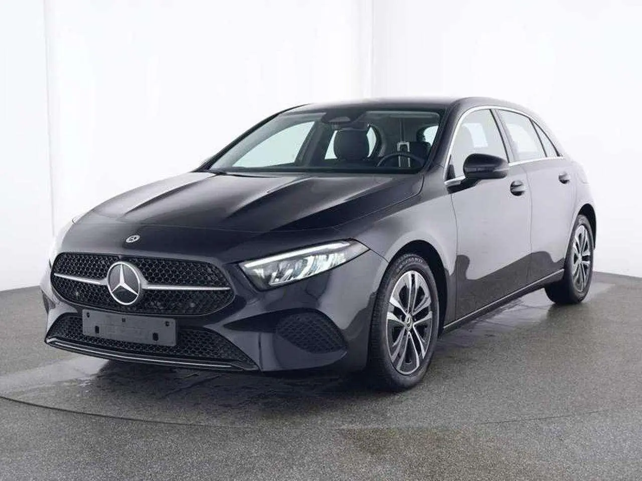 Photo 1 : Mercedes-benz Classe A 2023 Hybride