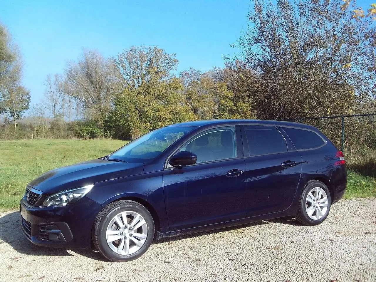 Photo 1 : Peugeot 308 2020 Petrol