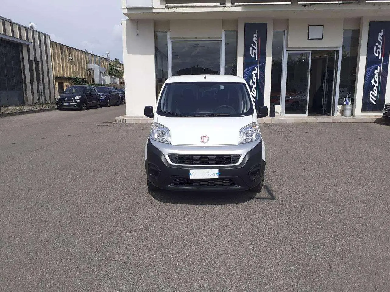 Photo 1 : Fiat Fiorino 2019 Petrol